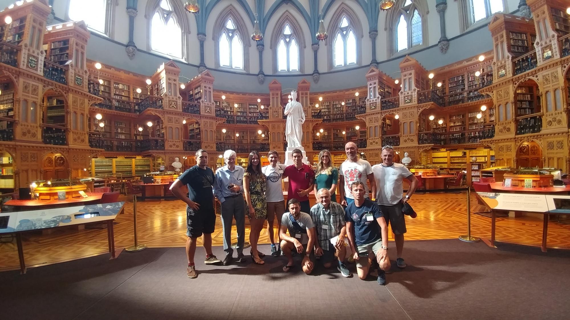 "Искренность местных просто поражала!": украинцы проехали 10 тысяч километров по Канаде и США и побывали в 430 городах